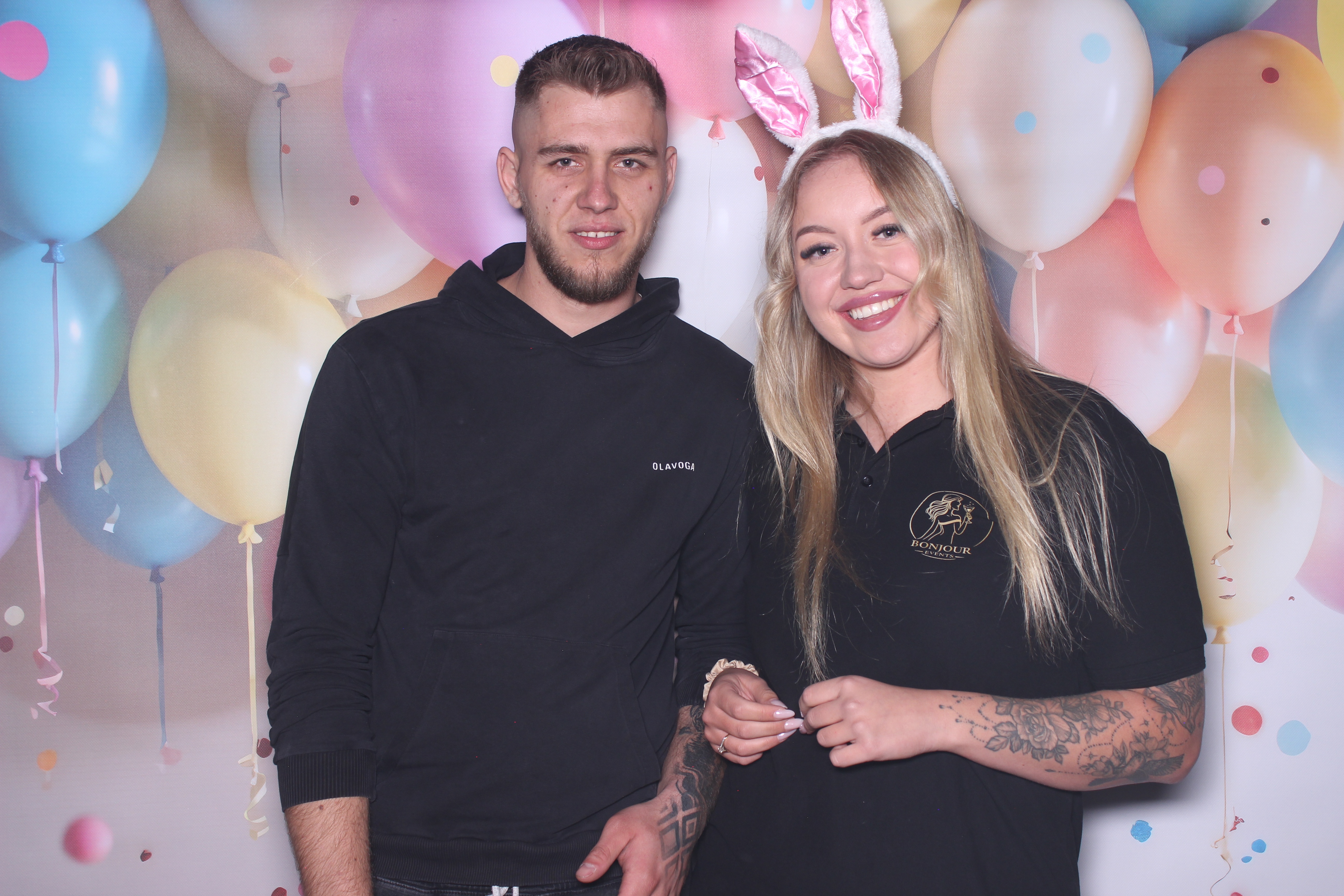 Fotobudka klasyczna – Impreza firmowa ExPro w stylu lat 90. w Wałdowie – Fotobudka i atrakcje eventowe