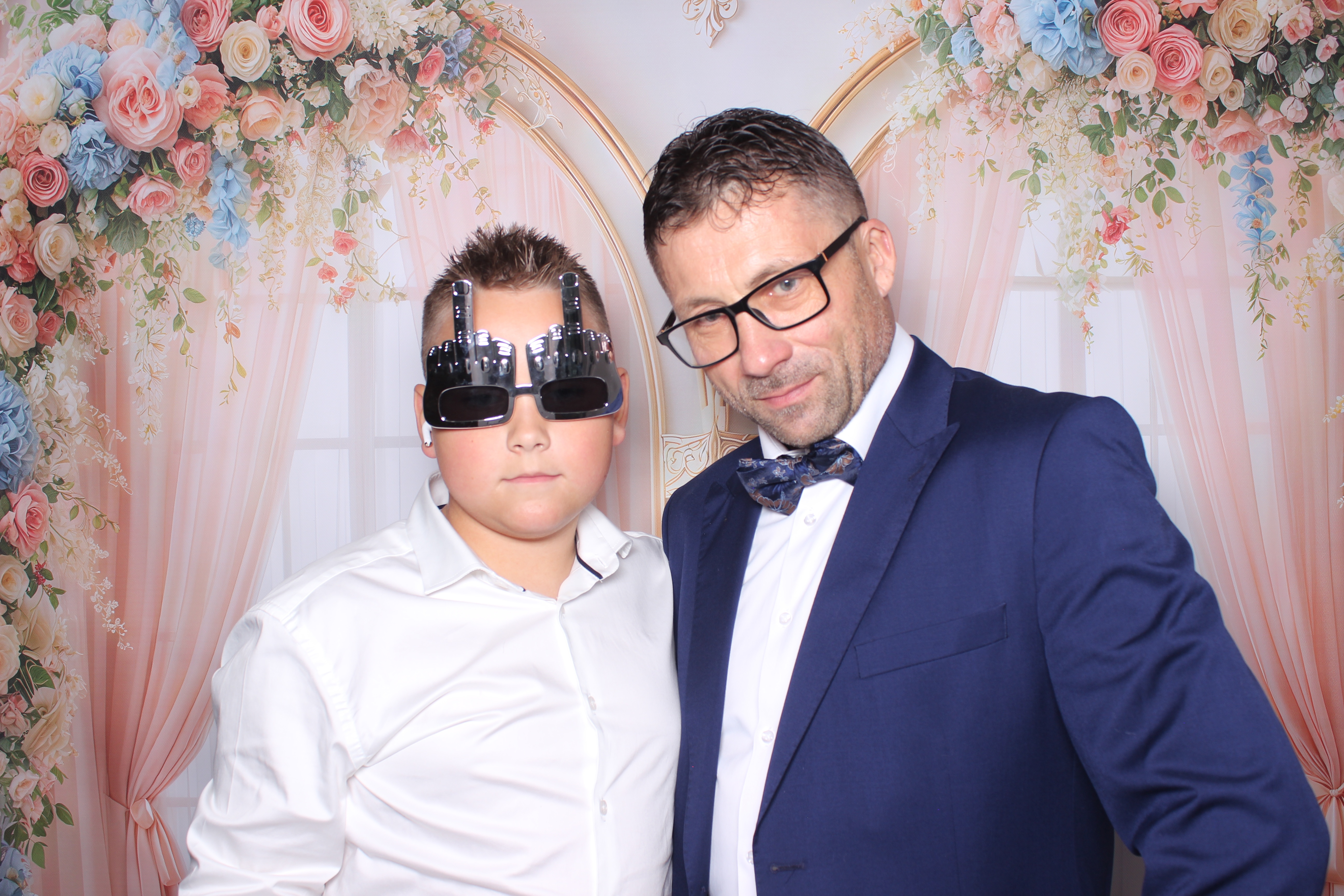Fotobudka klasyczna – Wesele Darii i Grzegorza w Starej Kaszarni w Człuchowie